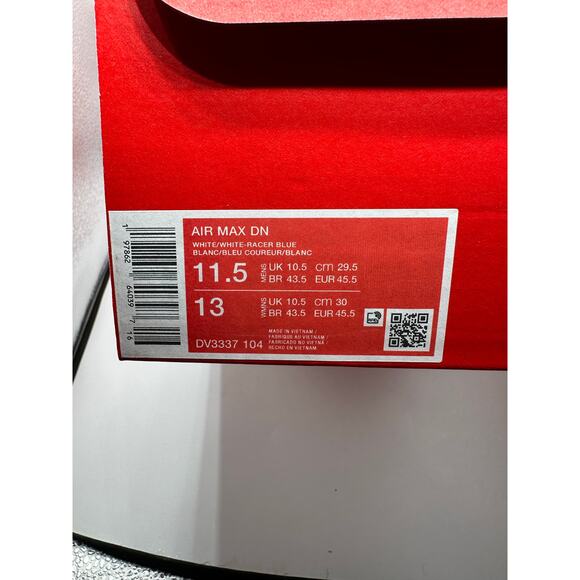 Nike Air Max DN “White Racer Blue Bright Crimson” size 11.5 mens - Picture 7 of 7